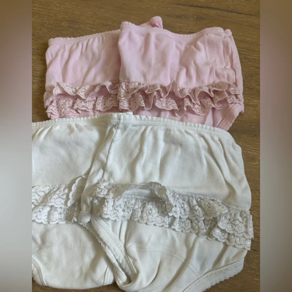 Babidu Pink and White Ruffled Diaper Covers 36m set of 4 cotton bloomers